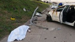 Pendik'te bir otomobil takla attı: 1 ölü