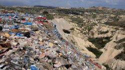 Peribacaları'nda çevre katliamı