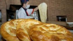 Ramazan pidesi İzmir'de 1 lira