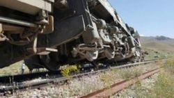 Van'da yük trenine PKK saldırısı