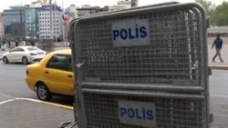 Taksim'de 1 Mayıs hazırlıkları başladı