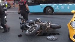 İstanbul'da polis ekibi kaza yaptı: 2 yaralı