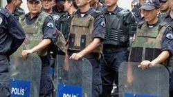 İstanbul Esenler'de bin polisli operasyon