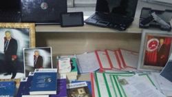 Trafikte tartıştığı sahte polisi yakalattı