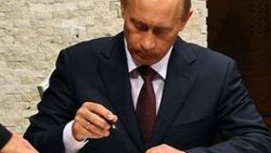 Putin'den Kırım'ın başvurusuna onay çıktı