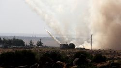 Türk tankları PYD mevzilerini vurdu
