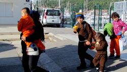 Yunanistan'a kaçmaya çalışan sığınmacılar yakalandı