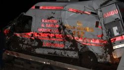 Kayseri'de ambulans şarampole devrildi
