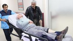 Ardahan'dan cenaze töreninden dönerken kaza geçirdiler