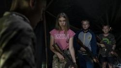 Ukrayna'da çocuklara silahlı eğitim tartışma yarattı