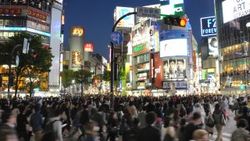 Japonya hükümetinden Tokyo'yu terk edene 140 bin lira