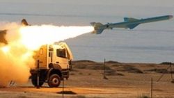 Gazze'den atılan füzeler İsrail'i vurdu