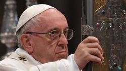 Papa Francis emekliliğe ayrılabilir