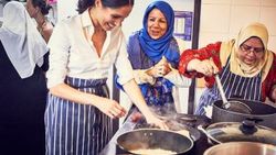Meghan Markle hayır organizasyonu için mutfağa girdi