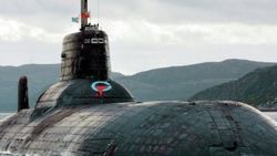 Rusya Suriye'deki DEAŞ mevzilerini bombaladı