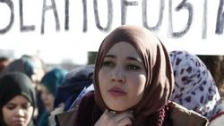 Batı'da Hristiyanlar göçmenlere karşı daha az hoşgörülü
