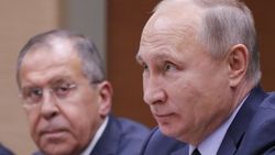 Lavrov'dan ABD'ye Suriye eleştirisi