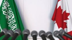 Suudi Arabistan Toronto uçuşlarını durdurdu