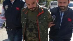 Doktorum diyerek ilişki kurduğu 25 kadını dolandırdı