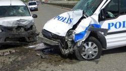 Bakan Müezzinoğlu'nun konvoyunda trafik kazası: 4 yaralı
