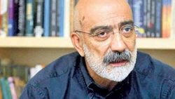 Ahmet Altan'a 5 yıl 11 ay hapis cezası