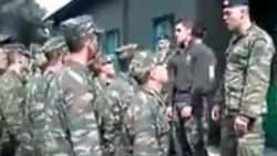Yunan askerlerinden Türklerin kanını içeceğiz marşı