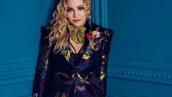 Madonna Portekiz'den ev alacak