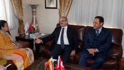 Sri Lanka'da üretilen çiçeğe Erdoğan'ın ismi verildi