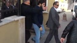 Reza Zarrab karakol önünde para dağıttı