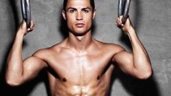 Cristiano Ronaldo'dan kas şov