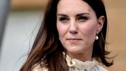 Kate Middleton'ın dayısı karısını yumrukladı