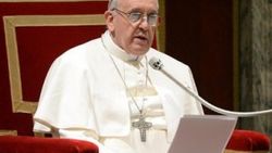 Papa Franciscus'tan Irak Cumhurbaşkanı'na mektup