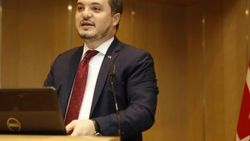 Arda Ermut Konsoloslar Birliği toplantısında konuştu