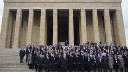Milli Eğitim Bakanı, 81 öğretmenle 'Anıtkabir'de