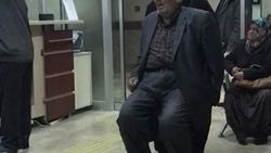 Tekerlekli tabureyle hasta taşıttılar