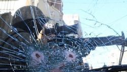 Yaralıları kurtarmaya çalışan askerlere roketli saldırı