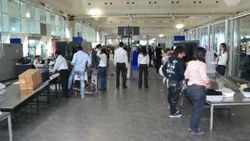 Havalimanlarında aranma dönemi bitiyor