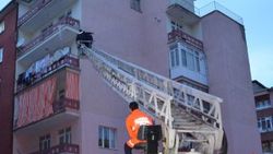 Evde uyuyup kalan çocuk paniğe neden oldu