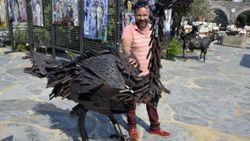 Otomobil parçaları sanat eserine dönüştürüldü