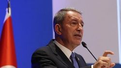 Akar: İdlib'de karadan ve havadan saldırılar durmalı