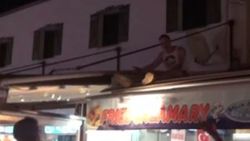 Sarhoş ABD askeri Kuşadası'nı birbirine kattı İZLE