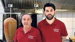Alman belediye başkanını kurtaran dönerciler konuştu