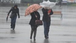 Meteorolojiden kuvvetli rüzgar ve fırtına uyarısı