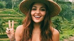 Hande Erçel saç dansı yaptı