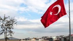 Millî yas nedir, bayraklar neden yarıya indirilir