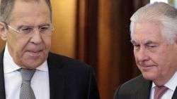 Lavrov ile Tillerson Moskova'da buluştu