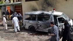 Pakistan’da kanlı bayram: 38 ölü