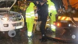 İzmir'de 2 apartman çökme tehlikesiyle boşaltıldı