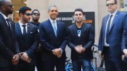 Sahte Obama ile halkı şakaladılar İZLE