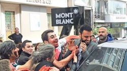 Şarkıcı Alişan'a zombi saldırısı